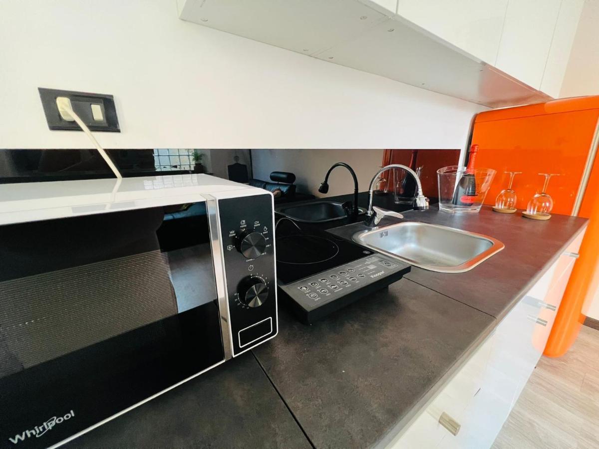 Surf House Apartment Lido di Ostia Bagian luar foto
