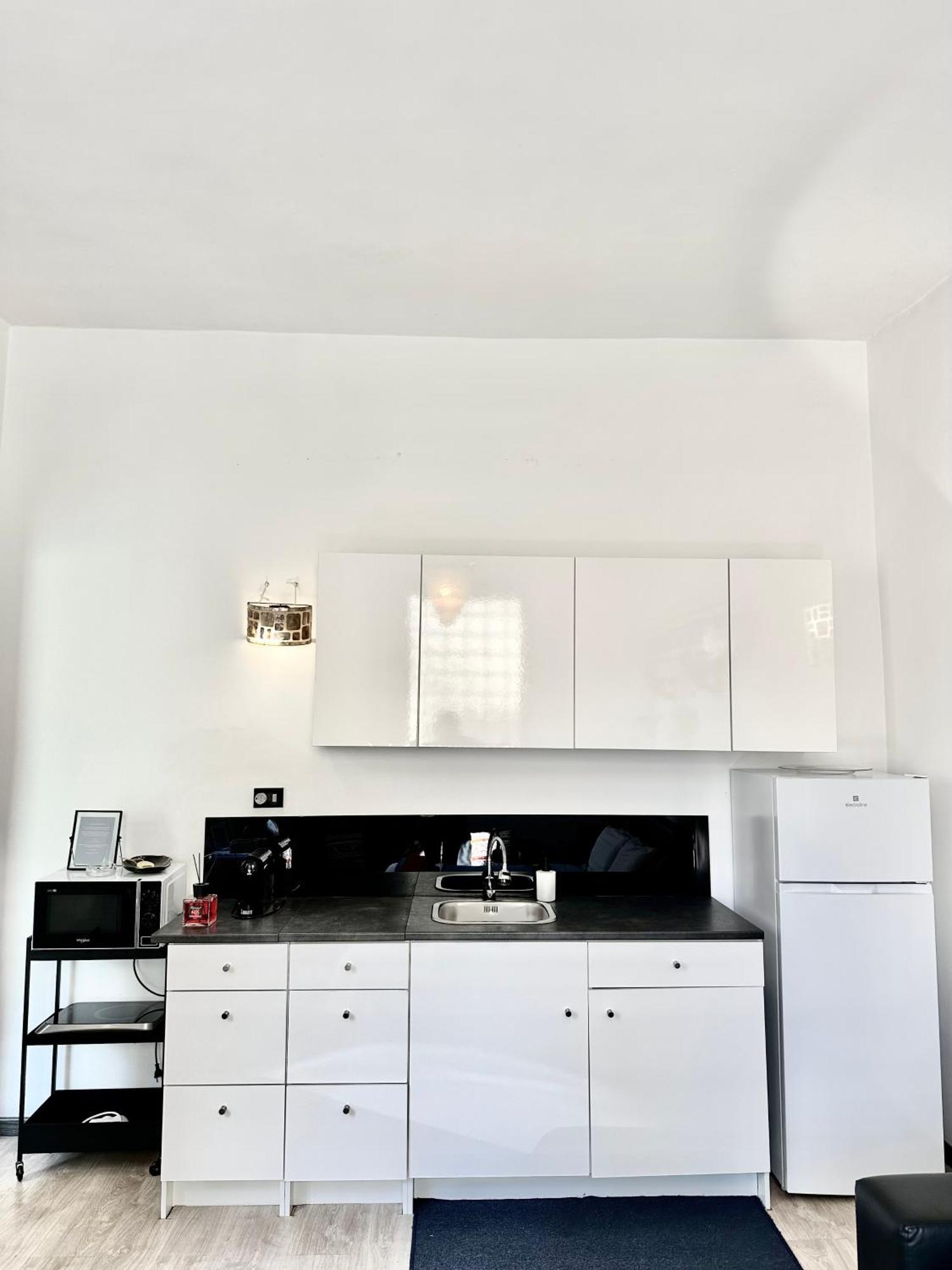Surf House Apartment Lido di Ostia Bagian luar foto